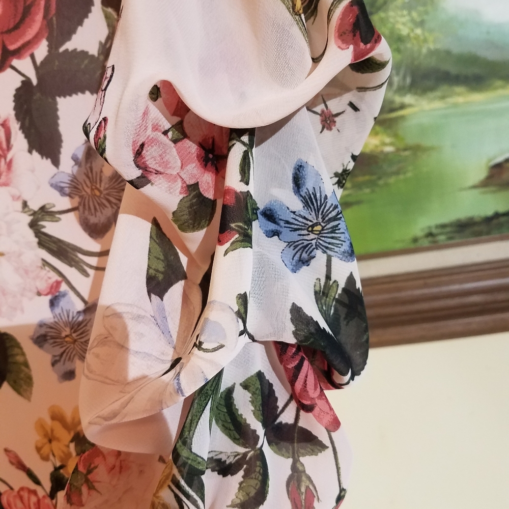 Vince Camuto flower dress  h10 - Picture 5 of 10
